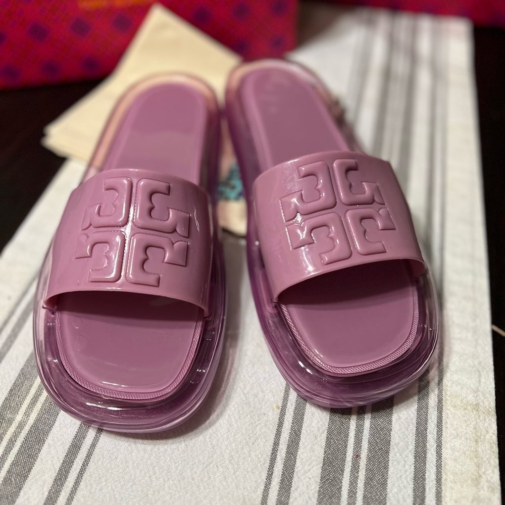 Tory Burch bubble jelly sandals